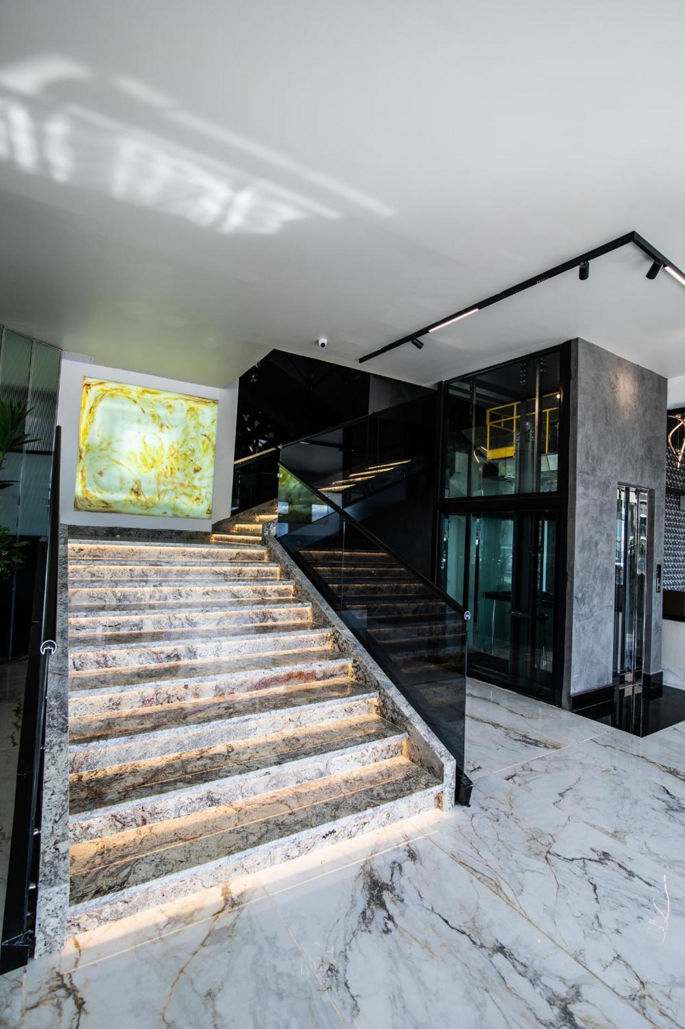 Lovera Hotel 圣地亚哥洛斯卡巴 外观 照片